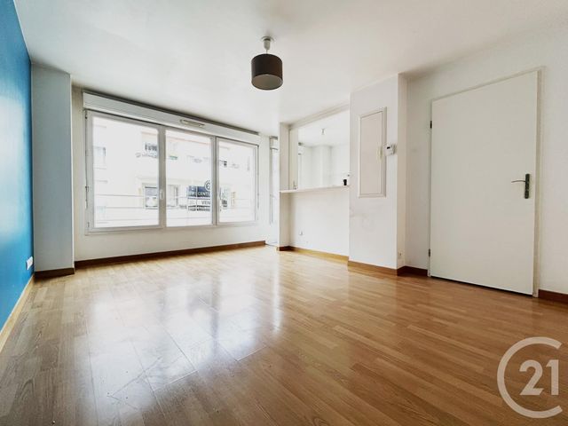 Appartement F3 à vendre - 3 pièces - 48.86 m2 - ST OUEN - 93 - ILE-DE-FRANCE - Century 21 Wilson Immobilier