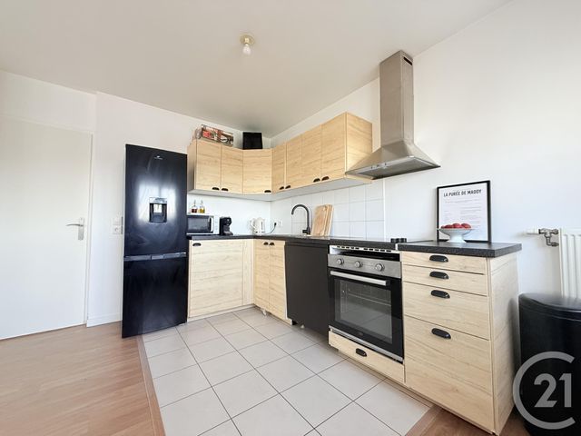 Appartement F3 à vendre - 3 pièces - 62.24 m2 - ST OUEN - 93 - ILE-DE-FRANCE - Century 21 Wilson Immobilier