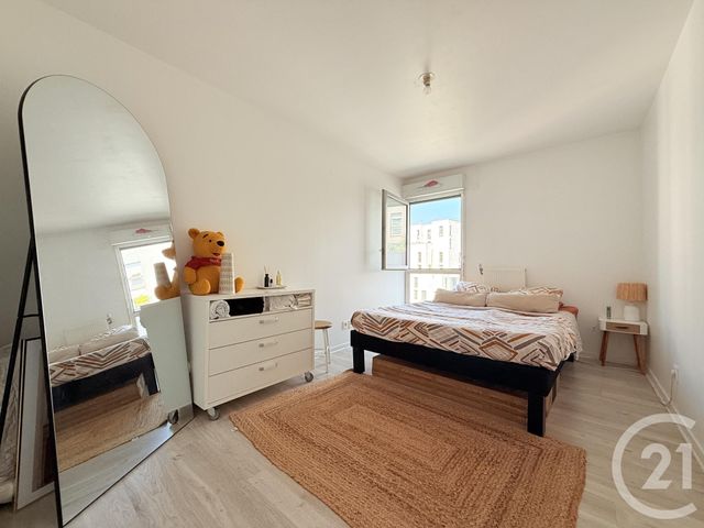 Appartement F3 à vendre - 3 pièces - 62.24 m2 - ST OUEN - 93 - ILE-DE-FRANCE - Century 21 Wilson Immobilier