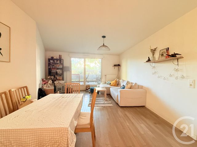 Appartement F3 à vendre - 3 pièces - 63.53 m2 - ST DENIS - 93 - ILE-DE-FRANCE - Century 21 Wilson Immobilier