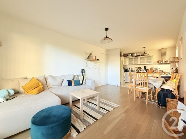 Appartement F3 à vendre - 3 pièces - 63.53 m2 - ST DENIS - 93 - ILE-DE-FRANCE - Century 21 Wilson Immobilier