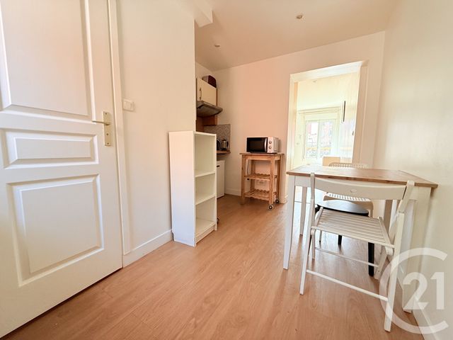 Appartement F1 à louer - 1 pièce - 20.7 m2 - ST OUEN - 93 - ILE-DE-FRANCE - Century 21 Wilson Immobilier