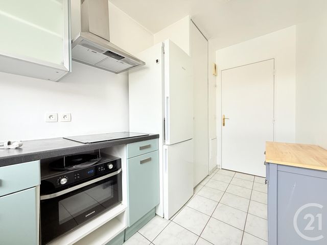 Appartement F3 à vendre - 3 pièces - 58.35 m2 - ST OUEN - 93 - ILE-DE-FRANCE - Century 21 Wilson Immobilier