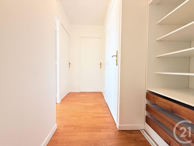 Appartement F3 à vendre - 3 pièces - 58.35 m2 - ST OUEN - 93 - ILE-DE-FRANCE - Century 21 Wilson Immobilier