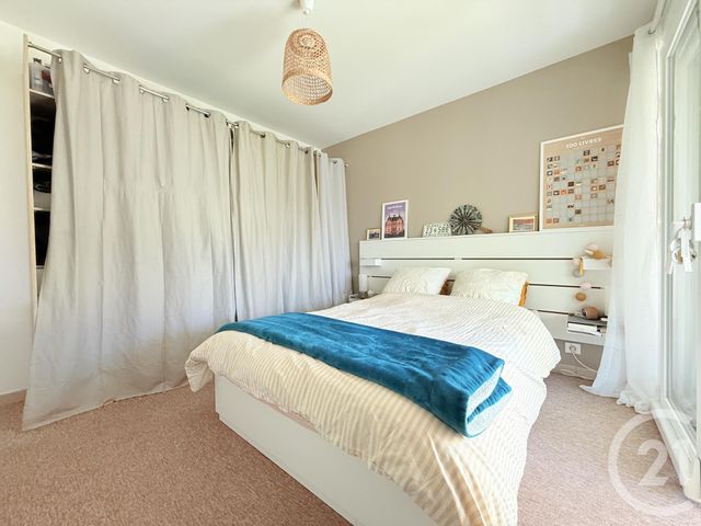 Appartement F3 à vendre - 3 pièces - 69.52 m2 - ST OUEN - 93 - ILE-DE-FRANCE - Century 21 Wilson Immobilier