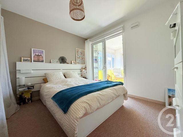 Appartement F3 à vendre - 3 pièces - 69.52 m2 - ST OUEN - 93 - ILE-DE-FRANCE - Century 21 Wilson Immobilier