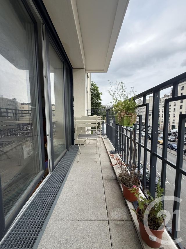 Appartement F2 à vendre - 2 pièces - 43.9 m2 - ST OUEN SUR SEINE - 93 - ILE-DE-FRANCE - Century 21 Wilson Immobilier