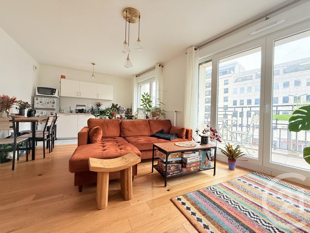 Appartement F2 à vendre - 2 pièces - 43.9 m2 - ST OUEN SUR SEINE - 93 - ILE-DE-FRANCE - Century 21 Wilson Immobilier