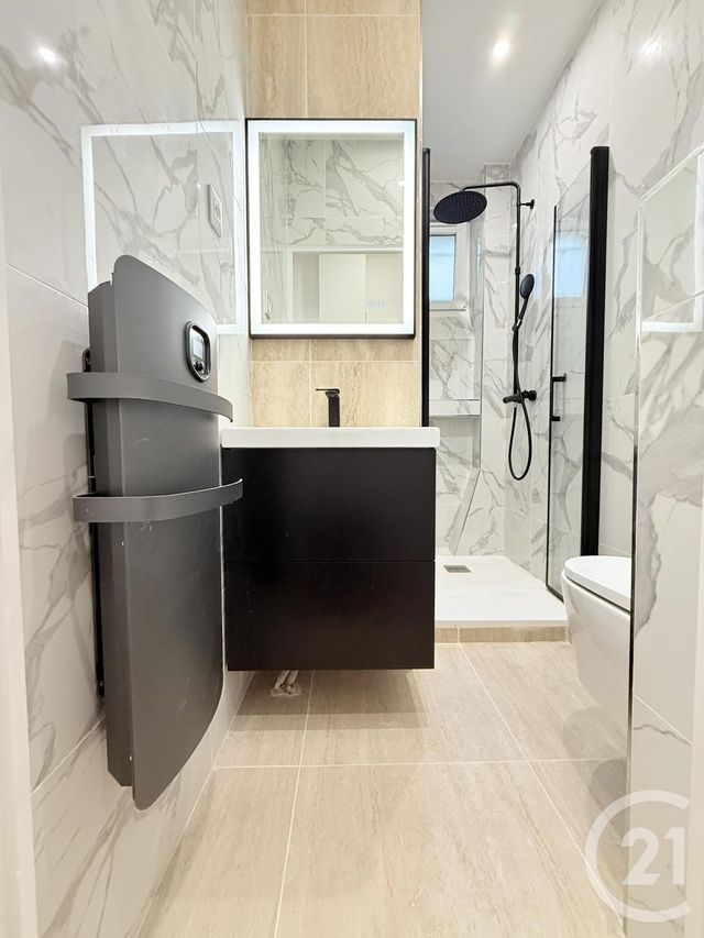 Appartement F3 à vendre - 3 pièces - 52.27 m2 - PARIS - 75020 - ILE-DE-FRANCE - Century 21 Wilson Immobilier