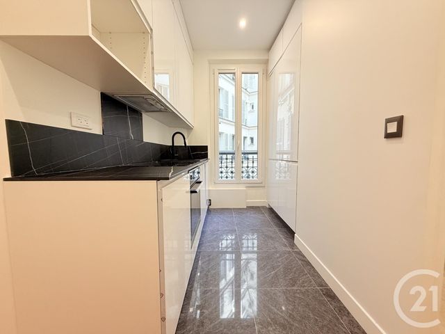 Appartement F3 à vendre - 3 pièces - 52.27 m2 - PARIS - 75020 - ILE-DE-FRANCE - Century 21 Wilson Immobilier