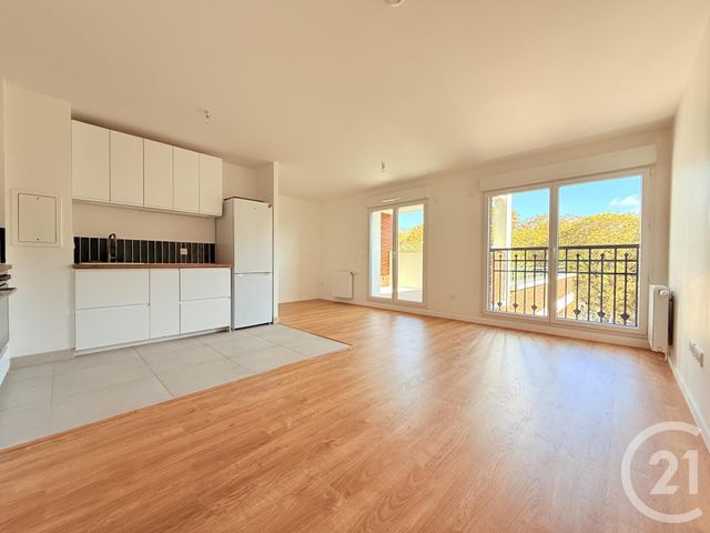 Appartement F3 à vendre - 3 pièces - 64.7 m2 - ST OUEN - 93 - ILE-DE-FRANCE - Century 21 Wilson Immobilier