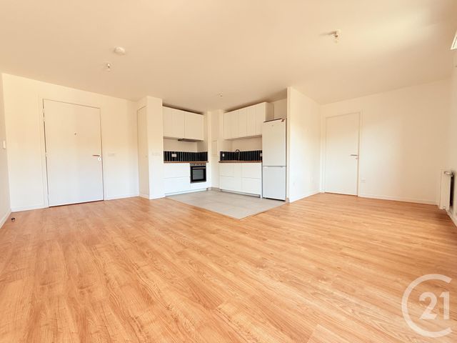 Appartement F3 à vendre - 3 pièces - 64.7 m2 - ST OUEN - 93 - ILE-DE-FRANCE - Century 21 Wilson Immobilier