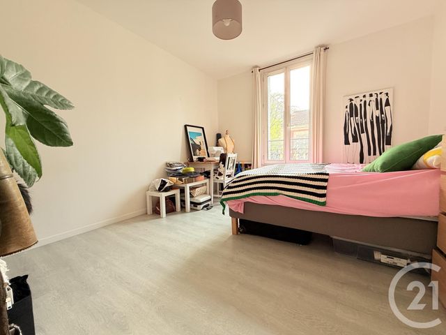 Appartement F2 à vendre - 2 pièces - 31.37 m2 - ST OUEN - 93 - ILE-DE-FRANCE - Century 21 Wilson Immobilier