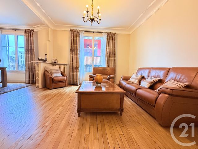 Appartement F4 à vendre - 3 pièces - 94.08 m2 - ST OUEN - 93 - ILE-DE-FRANCE - Century 21 Wilson Immobilier