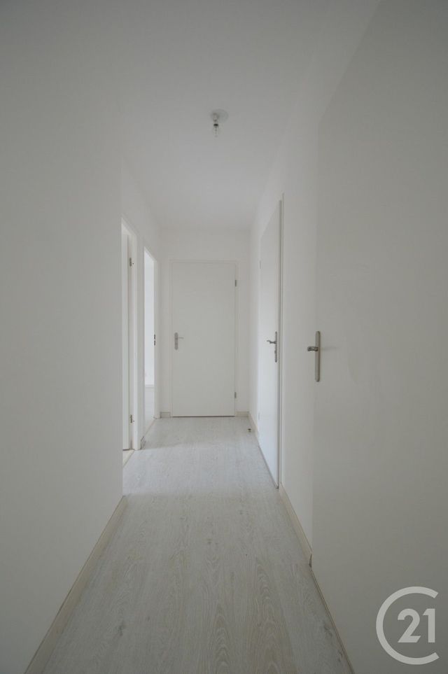 Appartement F3 à louer - 3 pièces - 65.0 m2 - ST OUEN - 93 - ILE-DE-FRANCE - Century 21 Wilson Immobilier