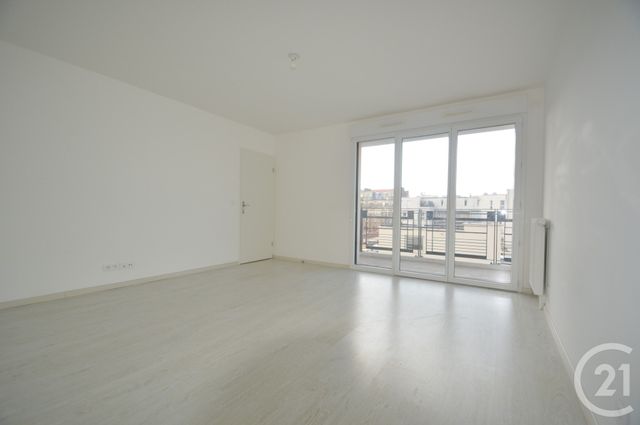 Appartement F3 à louer - 3 pièces - 65.0 m2 - ST OUEN - 93 - ILE-DE-FRANCE - Century 21 Wilson Immobilier