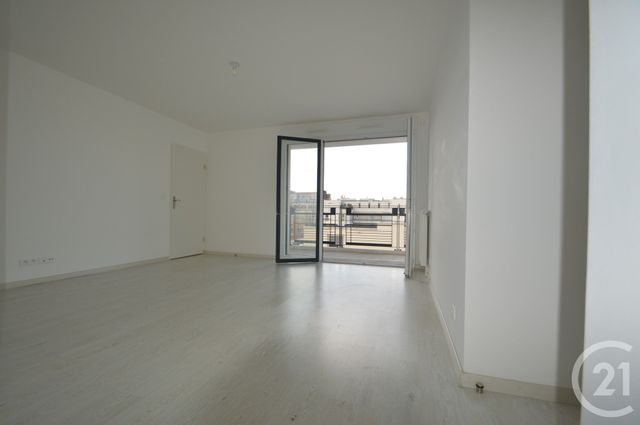 Appartement F3 à louer - 3 pièces - 65.0 m2 - ST OUEN - 93 - ILE-DE-FRANCE - Century 21 Wilson Immobilier