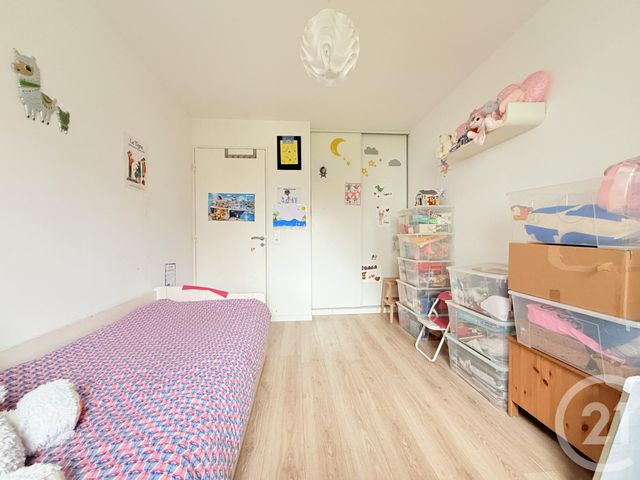 Appartement F3 à vendre - 3 pièces - 70.34 m2 - ST OUEN - 93 - ILE-DE-FRANCE - Century 21 Wilson Immobilier