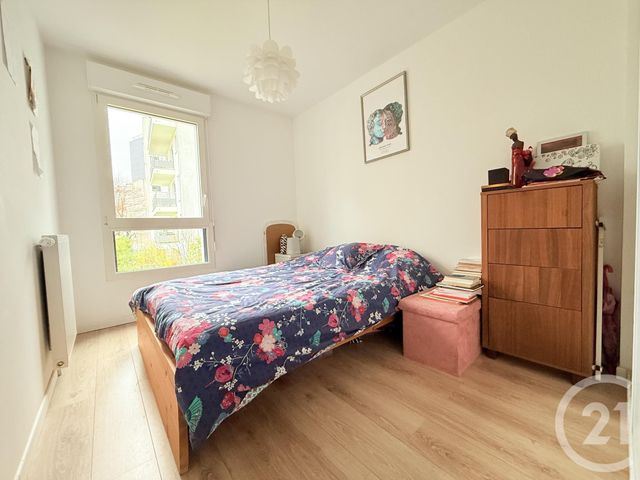 Appartement F3 à vendre - 3 pièces - 70.34 m2 - ST OUEN - 93 - ILE-DE-FRANCE - Century 21 Wilson Immobilier