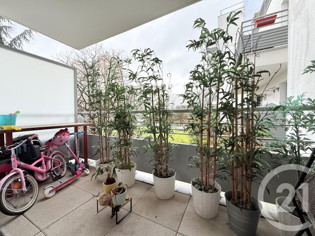 Appartement F3 à vendre - 3 pièces - 70.34 m2 - ST OUEN - 93 - ILE-DE-FRANCE - Century 21 Wilson Immobilier