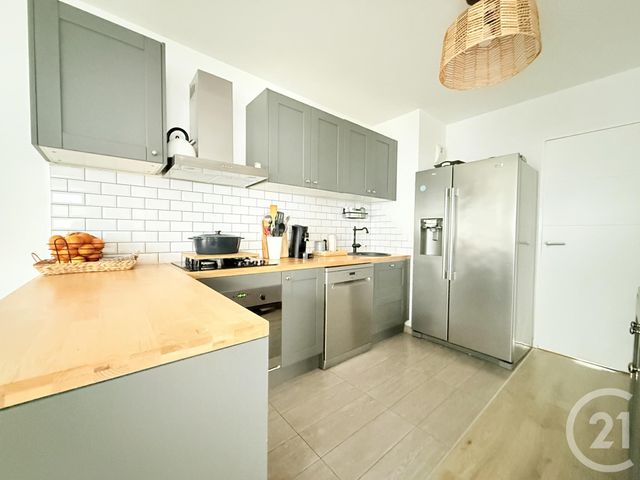 Appartement F4 à vendre - 4 pièces - 80.31 m2 - ST OUEN - 93 - ILE-DE-FRANCE - Century 21 Wilson Immobilier