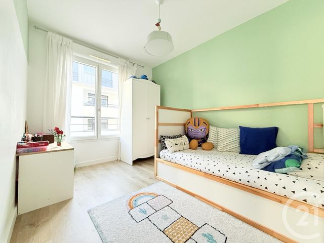 Appartement F4 à vendre - 4 pièces - 80.31 m2 - ST OUEN - 93 - ILE-DE-FRANCE - Century 21 Wilson Immobilier