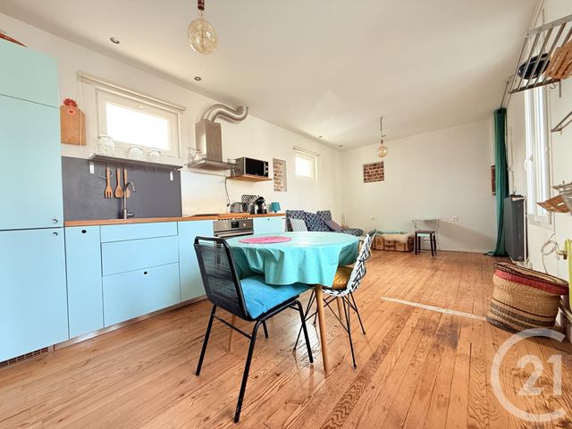 Appartement à vendre - 2 pièces - 37.05 m2 - ST OUEN - 93 - ILE-DE-FRANCE - Century 21 Wilson Immobilier