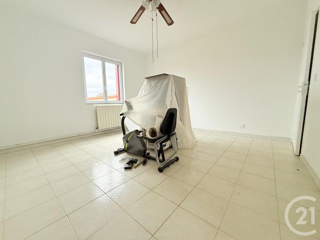 Appartement F2 à vendre - 2 pièces - 73.29 m2 - ST OUEN - 93 - ILE-DE-FRANCE - Century 21 Wilson Immobilier