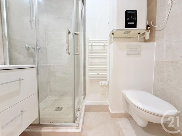 Appartement Studio à vendre - 1 pièce - 27.89 m2 - COURBEVOIE - 92 - ILE-DE-FRANCE - Century 21 Wilson Immobilier