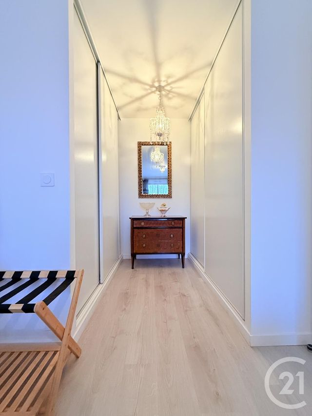 Appartement F3 à vendre - 3 pièces - 76.5 m2 - ST OUEN - 93 - ILE-DE-FRANCE - Century 21 Wilson Immobilier