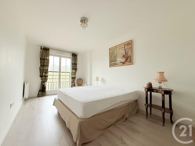 Appartement F3 à vendre - 3 pièces - 76.5 m2 - ST OUEN - 93 - ILE-DE-FRANCE - Century 21 Wilson Immobilier