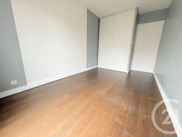 Appartement F4 à louer - 4 pièces - 79.72 m2 - ST DENIS - 93 - ILE-DE-FRANCE - Century 21 Wilson Immobilier