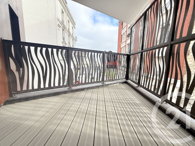 Appartement F4 à louer - 4 pièces - 75.43 m2 - LA PLAINE ST DENIS - 93 - ILE-DE-FRANCE - Century 21 Wilson Immobilier