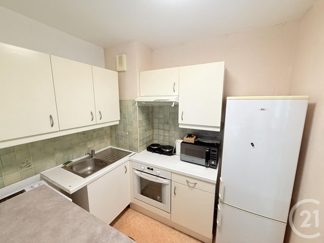 Appartement F2 à louer - 2 pièces - 45.96 m2 - LA PLAINE ST DENIS - 93 - ILE-DE-FRANCE - Century 21 Wilson Immobilier