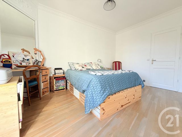 Appartement F5 à vendre - 5 pièces - 114.34 m2 - ST OUEN - 93 - ILE-DE-FRANCE - Century 21 Wilson Immobilier