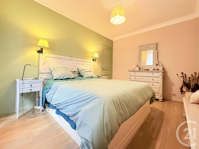 Appartement F5 à vendre - 5 pièces - 114.34 m2 - ST OUEN - 93 - ILE-DE-FRANCE - Century 21 Wilson Immobilier