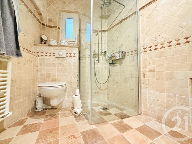 Appartement F5 à vendre - 5 pièces - 114.34 m2 - ST OUEN - 93 - ILE-DE-FRANCE - Century 21 Wilson Immobilier