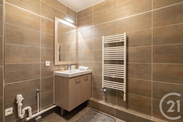 Appartement à vendre - 3 pièces - 66.6 m2 - ST OUEN - 93 - ILE-DE-FRANCE - Century 21 Wilson Immobilier