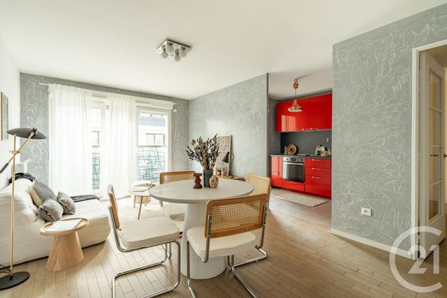 Appartement à vendre - 3 pièces - 66.6 m2 - ST OUEN - 93 - ILE-DE-FRANCE - Century 21 Wilson Immobilier