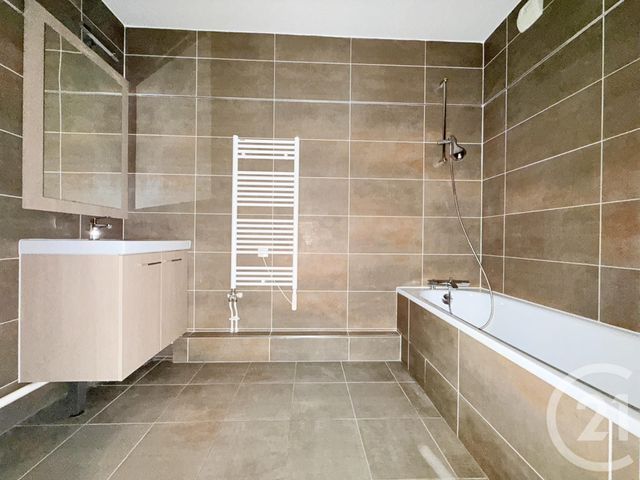 Appartement à vendre - 3 pièces - 66.6 m2 - ST OUEN - 93 - ILE-DE-FRANCE - Century 21 Wilson Immobilier