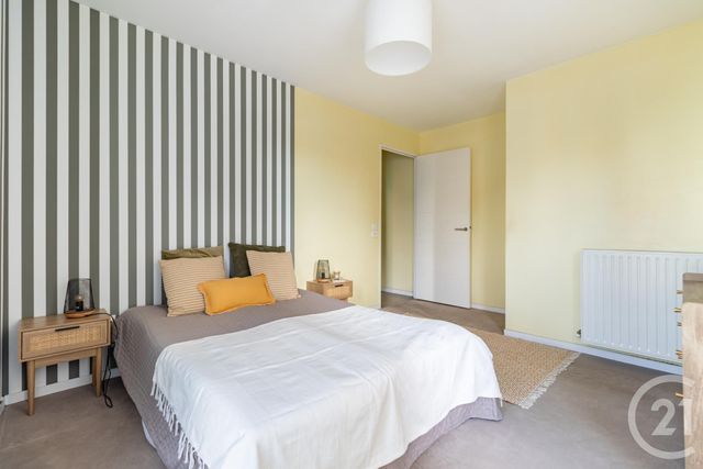 Appartement à vendre - 3 pièces - 66.6 m2 - ST OUEN - 93 - ILE-DE-FRANCE - Century 21 Wilson Immobilier