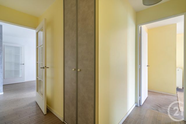 Appartement à vendre - 3 pièces - 66.6 m2 - ST OUEN - 93 - ILE-DE-FRANCE - Century 21 Wilson Immobilier