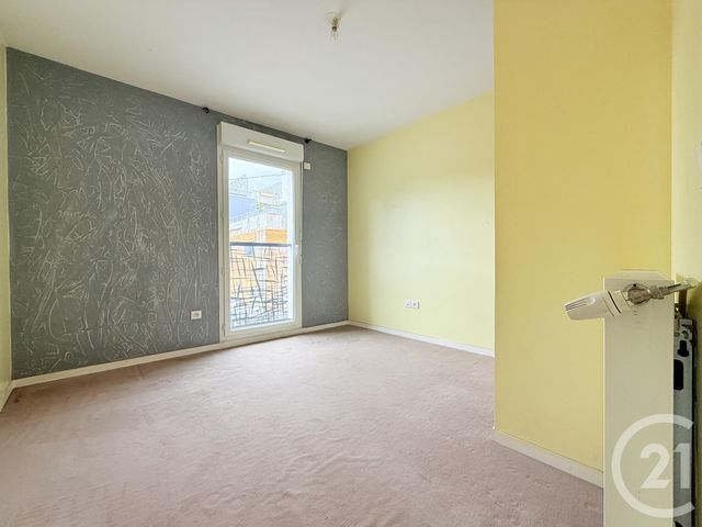 Appartement à vendre - 3 pièces - 66.6 m2 - ST OUEN - 93 - ILE-DE-FRANCE - Century 21 Wilson Immobilier