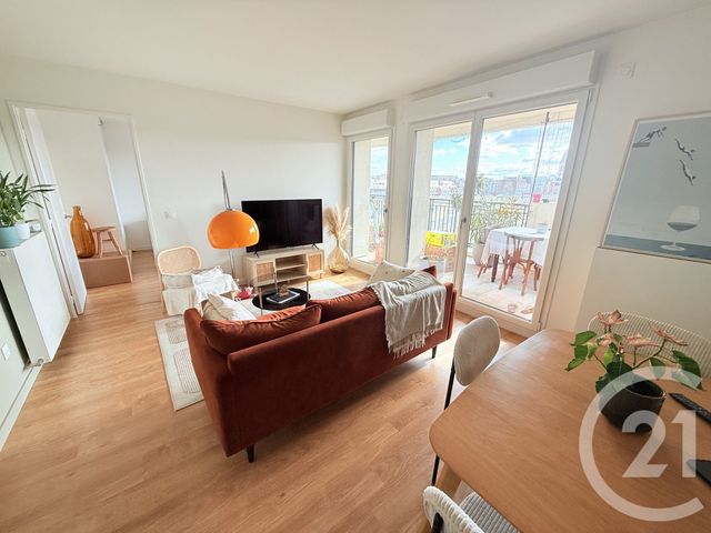 Appartement F3 à louer - 3 pièces - 65.44 m2 - ST OUEN - 93 - ILE-DE-FRANCE - Century 21 Wilson Immobilier