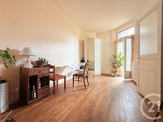 Appartement Studio à vendre - 1 pièce - 36.9 m2 - ST OUEN - 93 - ILE-DE-FRANCE - Century 21 Wilson Immobilier