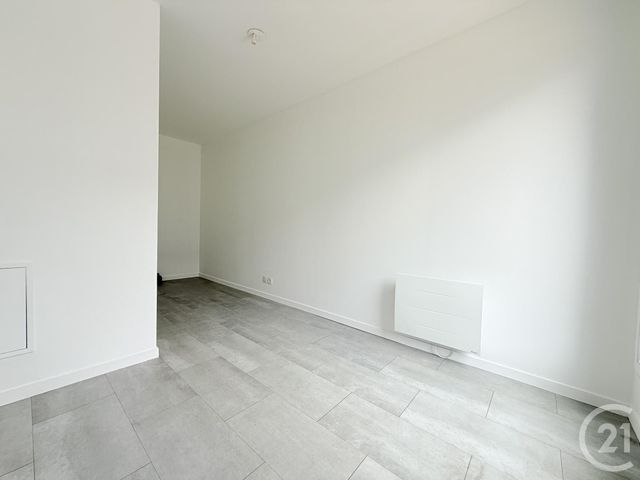 Appartement à vendre - 5 pièces - 99.58 m2 - ST OUEN - 93 - ILE-DE-FRANCE - Century 21 Wilson Immobilier