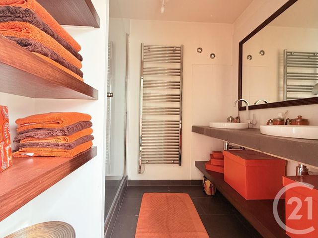 Appartement à vendre - 5 pièces - 99.58 m2 - ST OUEN - 93 - ILE-DE-FRANCE - Century 21 Wilson Immobilier
