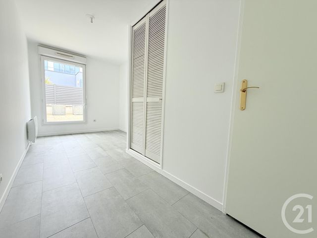 Appartement à vendre - 5 pièces - 99.58 m2 - ST OUEN - 93 - ILE-DE-FRANCE - Century 21 Wilson Immobilier