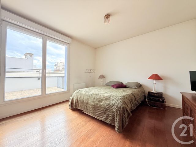 Appartement à vendre - 5 pièces - 99.58 m2 - ST OUEN - 93 - ILE-DE-FRANCE - Century 21 Wilson Immobilier