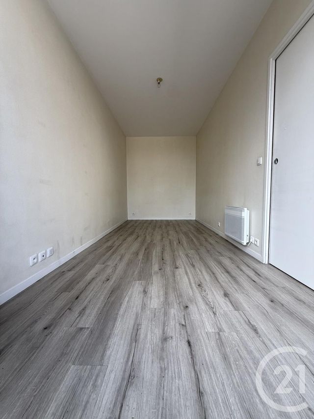 Appartement F2 à vendre - 2 pièces - 49.0 m2 - ST OUEN - 93 - ILE-DE-FRANCE - Century 21 Wilson Immobilier